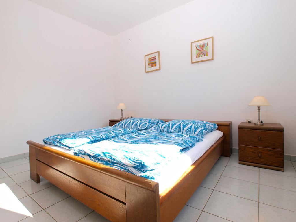Apartments Zorka 1421 Pjescana Uvala Eksteriør bilde