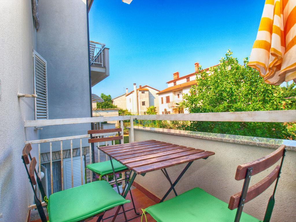 Apartments Zorka 1421 Pjescana Uvala Eksteriør bilde